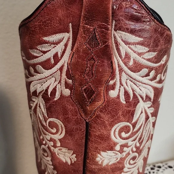 Corral Women's Distressed Leather Boots Size 9 Intricate Floral Embroidery - Picture 10 of 16